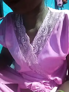 Snapshot of Kajal__Mehra chatting on June 25, 11:31 pm Kajal Mehra online show from June 25, 11:31 pm
