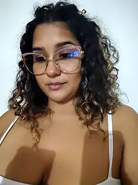 BrendaGirs online show from March 27, 5:24 am