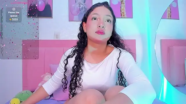 amandalee01 online show from February 25, 12:34 pm