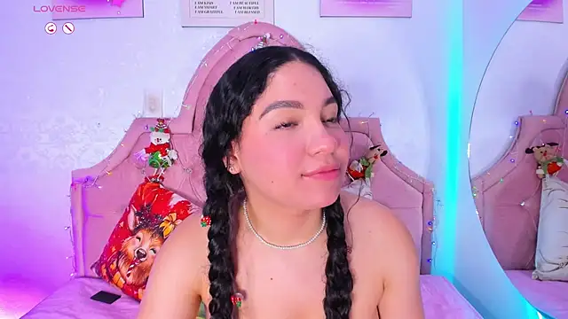 amandalee01 online show from November 30, 7:51 pm