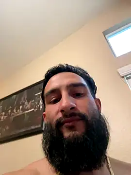 Snapshot of ValleyHammer chatting on December 7, 12:41 am ValleyHammer online show from December 7, 12:41 am