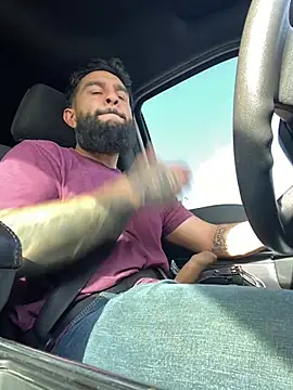 Snapshot of ValleyHammer chatting on December 23, 10:12 pm ValleyHammer online show from December 23, 10:12 pm