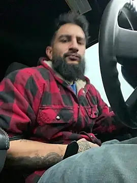 Snapshot of ValleyHammer chatting on December 24, 5:23 pm ValleyHammer online show from December 24, 5:23 pm