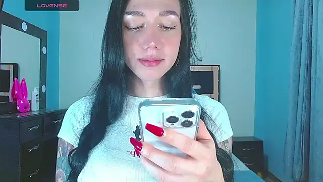 karla zambrano online show from January 6, 7:39 pm