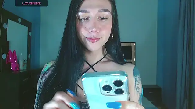 karla zambrano online show from January 17, 10:24 pm