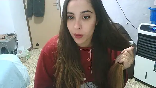 Ursumi1 online show from December 9, 3:00 pm