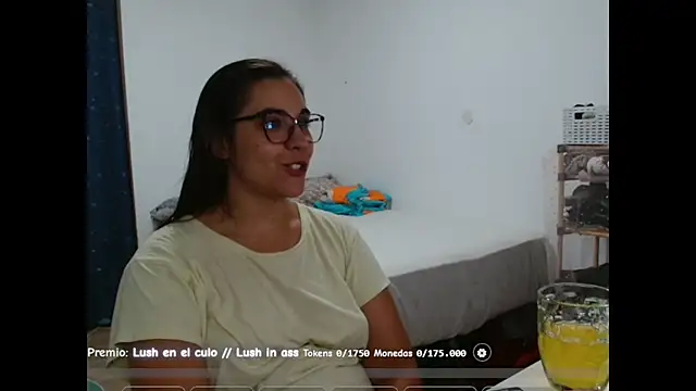 Ursumi1 online show from September 18, 8:00 pm