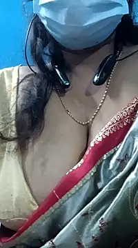 Snapshot of Sexy_Mona_Bhabhi chatting on December 12, 10:45 am Sexy Mona Bhabhi online show from December 12, 10:45 am