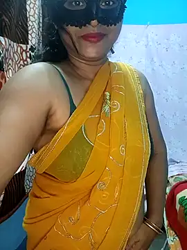 Snapshot of Sexy_Mona_Bhabhi chatting on December 24, 3:05 am Sexy Mona Bhabhi online show from December 24, 3:05 am