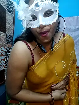 Snapshot of Sexy_Mona_Bhabhi chatting on January 4, 6:09 pm Sexy Mona Bhabhi online show from January 4, 6:09 pm