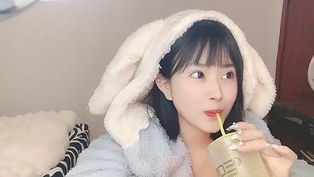 Snapshot of ffccvjsexx chatting on December 21, 11:44 am ffccvjsexx online show from December 21, 11:44 am