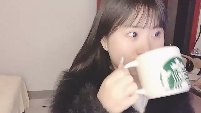 Snapshot of ffccvjsexx chatting on December 31, 10:04 am ffccvjsexx online show from December 31, 10:04 am