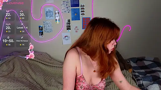 Penny Staaar online show from February 8, 8:53 pm