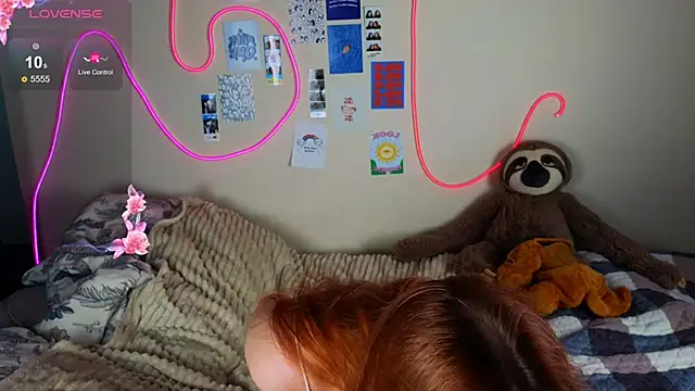 Penny Staaar online show from February 13, 6:38 pm