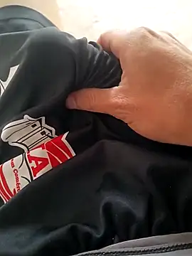 paubabando  online show from March 5, 12:12 pm