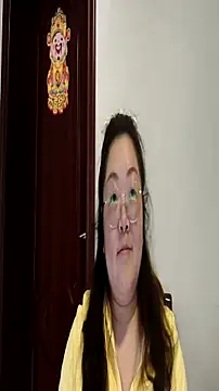 Weiwei5200 online show from November 22, 11:31 am