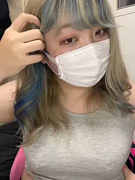 Snapshot of YUNA-yuna chatting on December 26, 3:42 pm YUNA-yuna online show from December 26, 3:42 pm