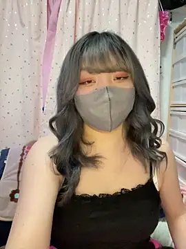 Snapshot of YUNA-yuna chatting on February 23, 5:07 pm YUNA-yuna online show from February 23, 5:07 pm