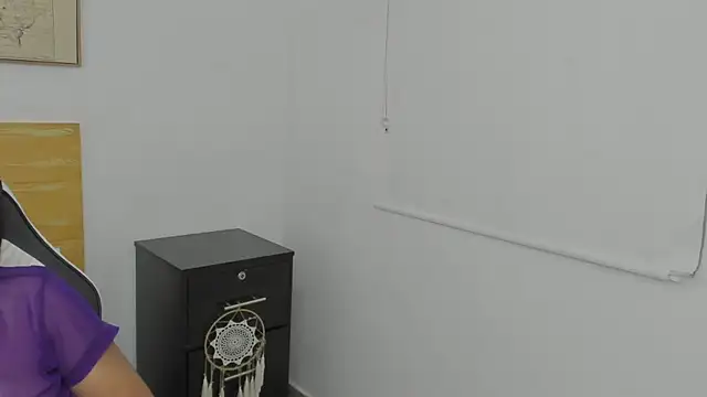 yaya23x online show from January 15, 12:04 pm