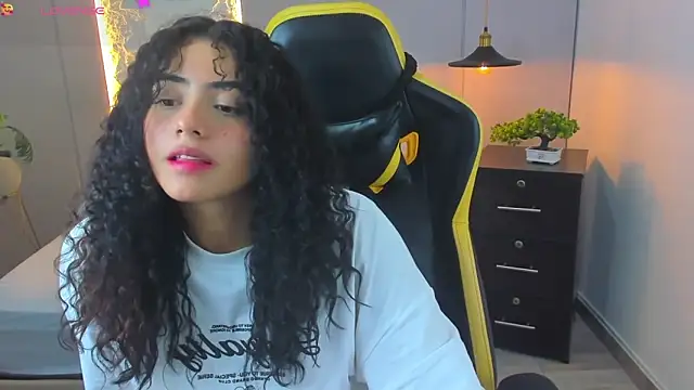 yaya23x online show from September 13, 4:18 pm