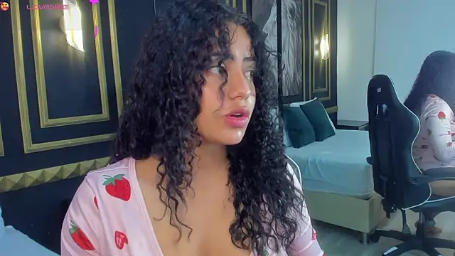 yaya23x online show from September 19, 2:07 pm