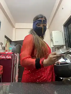 HoneyBearCpl online show from January 31, 4:27 pm