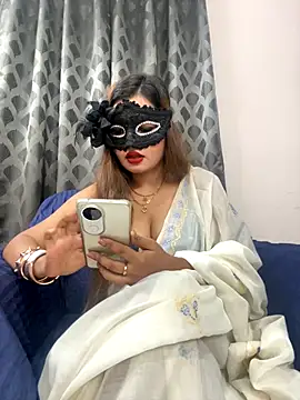 HoneyBearCpl online show from September 26, 3:38 pm