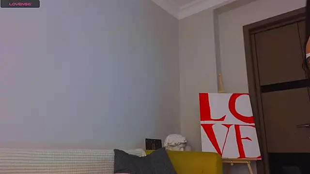 naomi asian online show from October 4, 2:04 pm