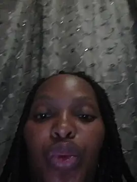 wet Lips x x online show from December 18, 10:02 pm