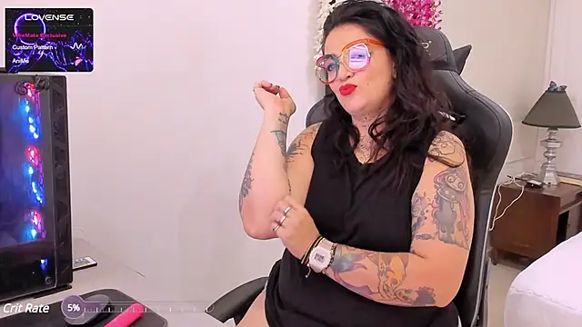 poisson ivy online show from February 7, 1:01 pm