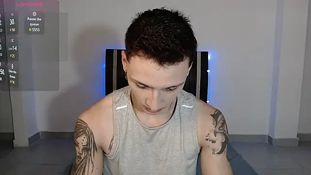 Snapshot of arthurphoenix_ chatting on December 24, 4:22 am arthurphoenix online show from December 24, 4:22 am