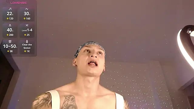 arthurphoenix  online show from January 3, 3:27 am