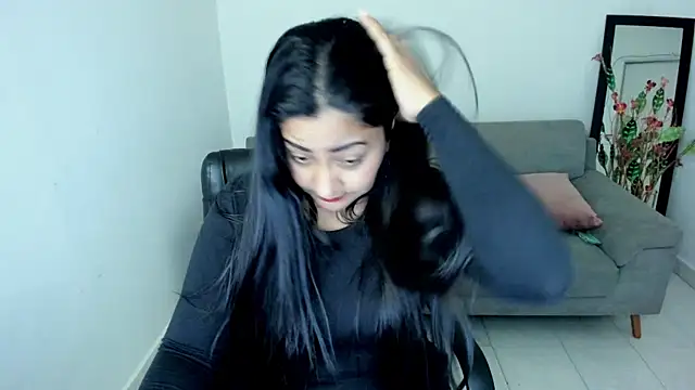 Adele Sweett online show from November 20, 10:37 am