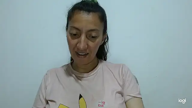 Snapshot of kaybabyhot chatting on July 20, 9:06 pm kaybabyhot online show from July 20, 9:06 pm