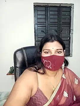 Hot-Angel  online show from March 6, 6:37 pm