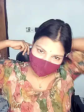 Hot-Angel  online show from November 26, 12:33 am