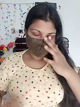Snapshot of Hot-Angel_ chatting on June 20, 7:44 am Hot-Angel online show from June 20, 7:44 am