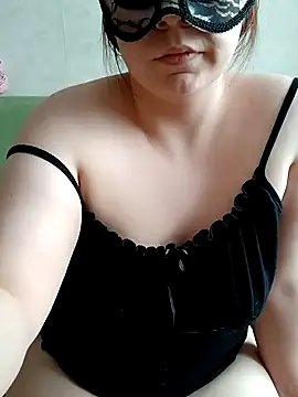 Snapshot of Miranda_Nancy chatting on March 15, 10:35 am Miranda Nancy online show from March 15, 10:35 am