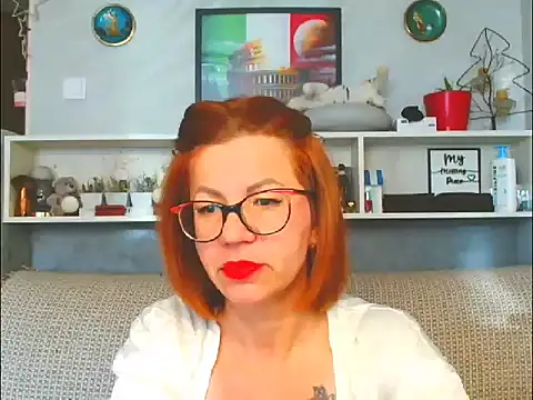 Natali3855 online show from June 17, 3:09 am