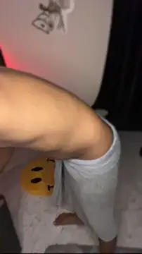 nick  yy online show from June 15, 7:38 pm