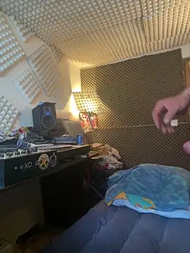 zenzero87 online show from March 26, 6:41 am