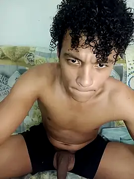 Snapshot of Black_Diamon_ chatting on February 24, 6:27 am Black Diamon online show from February 24, 6:27 am