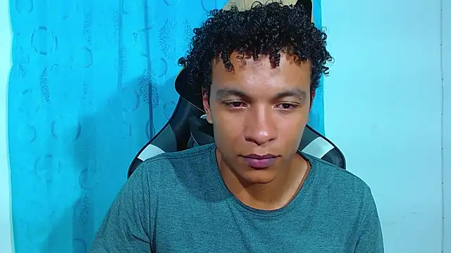 Snapshot of Black_Diamon_ chatting on March 12, 7:57 am Black Diamon online show from March 12, 7:57 am