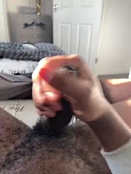 Hueythebbc online show from March 8, 3:24 pm