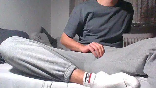 Snapshot of Jamie_2006 chatting on November 9, 7:01 pm Jamie 2006 online show from November 9, 7:01 pm