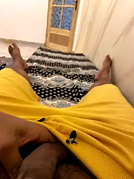 Lahcene online show from November 6, 6:31 pm