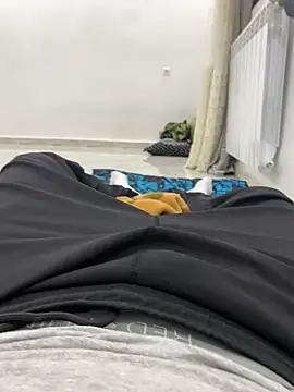 Lahcene online show from March 22, 6:11 pm