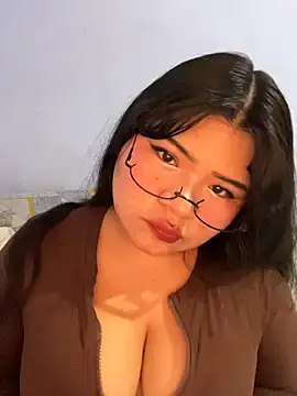 CANELA 9911 online show from June 1, 10:11 pm