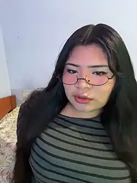 Snapshot of CANELA_9911 chatting on June 22, 10:51 pm CANELA 9911 online show from June 22, 10:51 pm