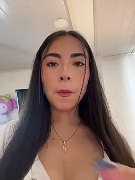 Melody 04 online show from April 12, 8:25 pm